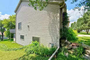 932 Vista Ridge Dr, Mount Horeb, WI 53572 - Photo 35