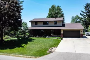 6685 Winding Way, DeForest, WI 53532 - Photo 3
