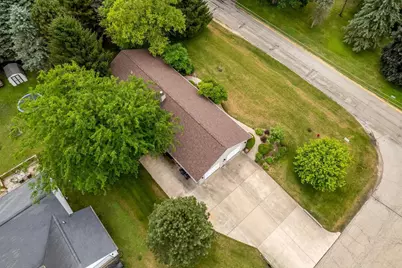 535 Danielson Drive, Darien, WI 53114 - Photo 5