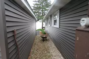 N9380 Idle Dr, Randolph, WI 53956 - Photo 13