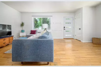 3902 Paus Street, Madison, WI 53714 - Photo 9
