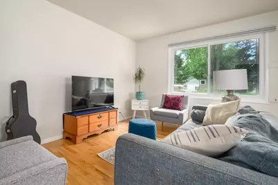 3902 Paus Street, Madison, WI 53714 - Photo 7