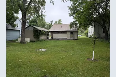 424 E Carroll Street, Portage, WI 53901 - Photo 3
