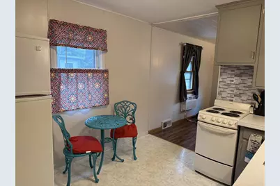 424 E Carroll Street, Portage, WI 53901 - Photo 15
