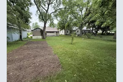 424 E Carroll Street, Portage, WI 53901 - Photo 33