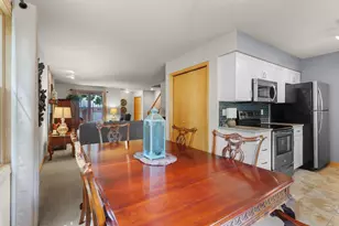 6923 Tottenham Rd, Madison, WI 53711 - Photo 11