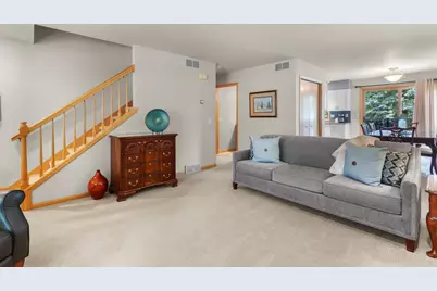6923 Tottenham Road, Madison, WI 53711 - Photo 9