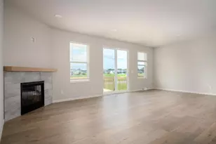 2046 Leopold Way, Sun Prairie, WI 53590 - Photo 7
