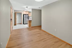 8206 Starr Grass Dr, Madison, WI 53719 - Photo 9