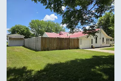 320 W Nebraska Street, Muscoda,  53573 - Photo 5