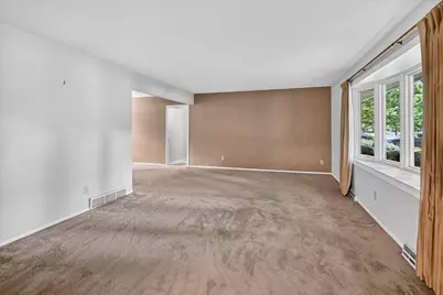 3306 Kingston Drive, Madison, WI 53713 - Photo 11