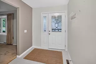 3306 Kingston Dr, Madison, WI 53713 - Photo 5