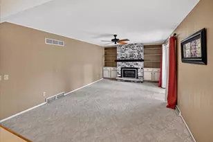 3306 Kingston Dr, Madison, WI 53713 - Photo 21