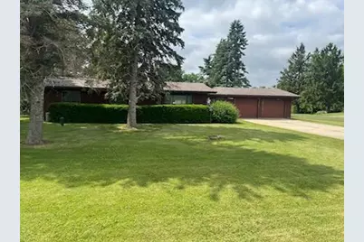 W10617 Blackhawk Trail, Fox Lake, WI 53933 - Photo 7