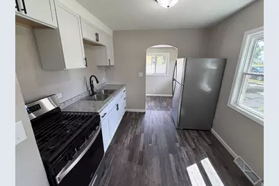 2133 Adel Street, Janesville, WI 53546 - Photo 9