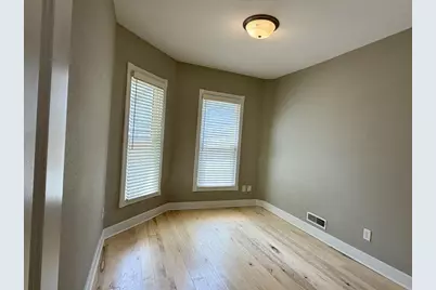 824 E Dayton Street, Madison, WI 53703 - Photo 15