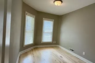 824 E Dayton St, Madison, WI 53703 - Photo 15