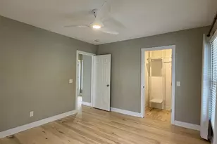 824 E Dayton St, Madison, WI 53703 - Photo 9