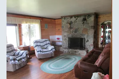 E3976 Lake Road, Hillpoint, WI 53937 - Photo 9