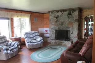 E3976 Lake Rd, Hillpoint, WI 53937 - Photo 9