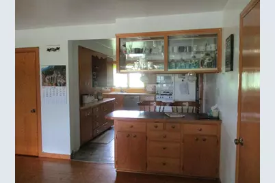 E3976 Lake Road, Hillpoint, WI 53937 - Photo 17
