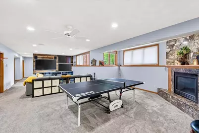 2424 St Albert The Great Drive, Sun Prairie, WI 53590 - Photo 11