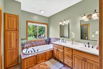 2424 St Albert The Great Drive, Sun Prairie, WI 53590 - Photo 47