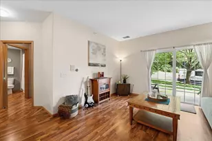 18 Kings Mill Cir, Madison, WI 53718 - Photo 7