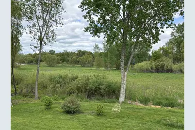 910 Riverview Court, Marshall, WI 53559 - Photo 5