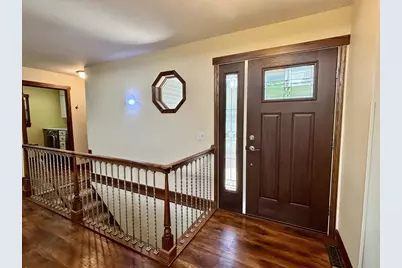 910 Riverview Court, Marshall, WI 53559 - Photo 7