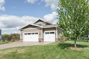 6462 Revere Pass, DeForest, WI 53532 - Photo 3