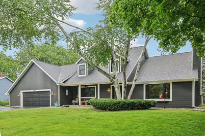 740 Glenwood Court, Jefferson, WI 53549 - Photo 3
