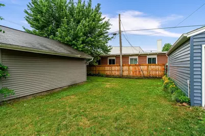 1114 Lincoln Avenue, Beloit, WI 53511 - Photo 5