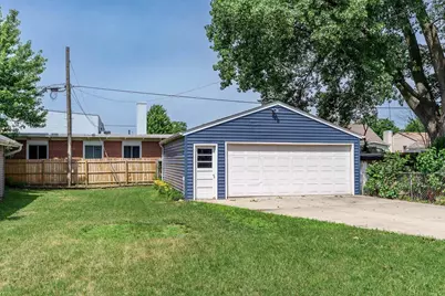 1114 Lincoln Avenue, Beloit, WI 53511 - Photo 41