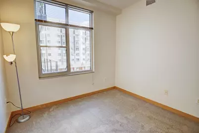 309 W Washington Avenue #606, Madison, WI 53703 - Photo 11