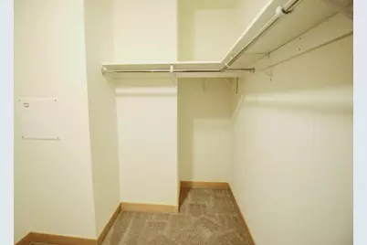 309 W Washington Avenue #606, Madison, WI 53703 - Photo 17