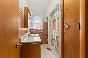 137 S Vine St, Kingston, WI 53939 - Photo 15