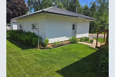 137 S Vine Street, Kingston, WI 53939 - Photo 25