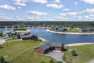 N8605 N Log Cabin Ct, New Lisbon, WI 53950 - Photo 29