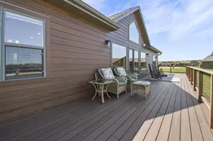 N8605 N Log Cabin Ct, New Lisbon, WI 53950 - Photo 37