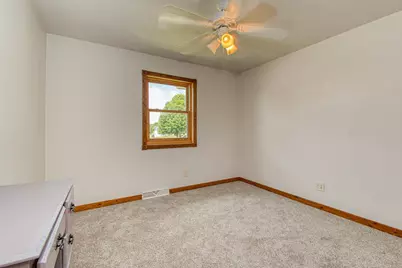 614 S Lincoln Street, Cuba City, WI 53807 - Photo 9