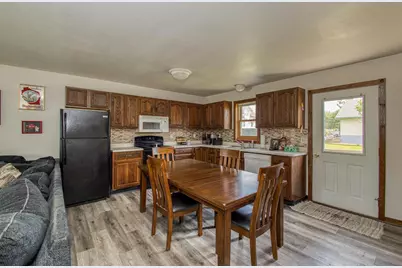 614 S Lincoln Street, Cuba City, WI 53807 - Photo 5