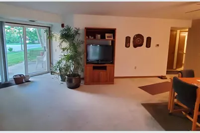 6253 Middleton Spring Drive Common, Middleton, WI 53562 - Photo 1