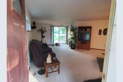 6253 Middleton Spring Drive Common, Middleton, WI 53562 - Photo 5