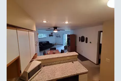 6253 Middleton Spring Drive Common, Middleton, WI 53562 - Photo 3