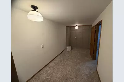 906 Prospect Avenue, Beaver Dam, WI 53916 - Photo 13