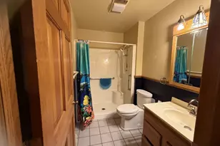 906 Prospect Ave, Beaver Dam, WI 53916 - Photo 9