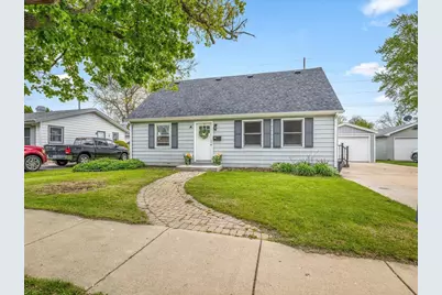 1204 E Wisconsin Street, Delavan, WI 53115 - Photo 1