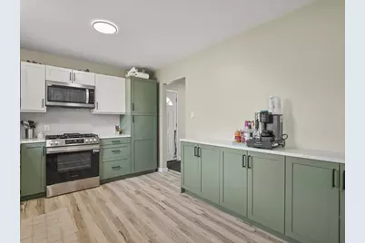 1204 E Wisconsin Street, Delavan, WI 53115 - Photo 13