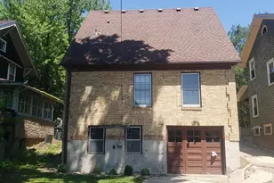 2121 Regent St, Madison, WI 53726 - Photo 3